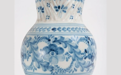 Manises Wine Jug in cobalt blue ceramic, 18th century