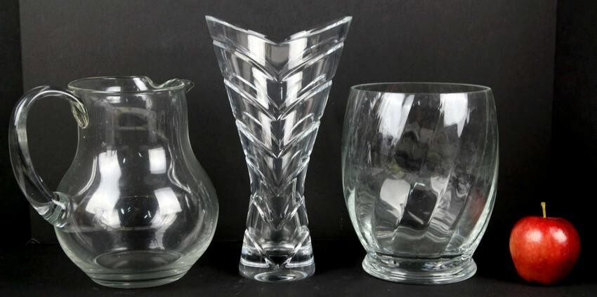 VINTAGE FINE GLASS GROUPING