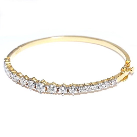 14 K Yellow Gold IGI Cert. Solitaire Diamond Bracelet