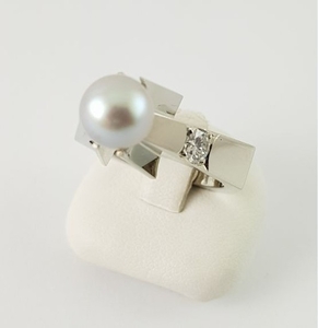 18 kt. Freshwater pearl, White gold, 7.51 mm - Pearl Ring - 750 Gold - 1 Pearl + 2 Diamonds - Diamond