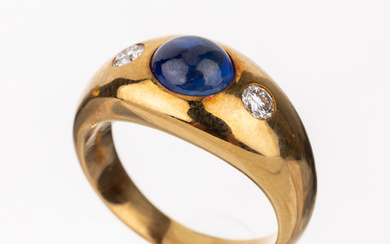 18 kt gold sapphire-brilliant-ring , YG 750/000, centered oval sapphire-cabochon...
