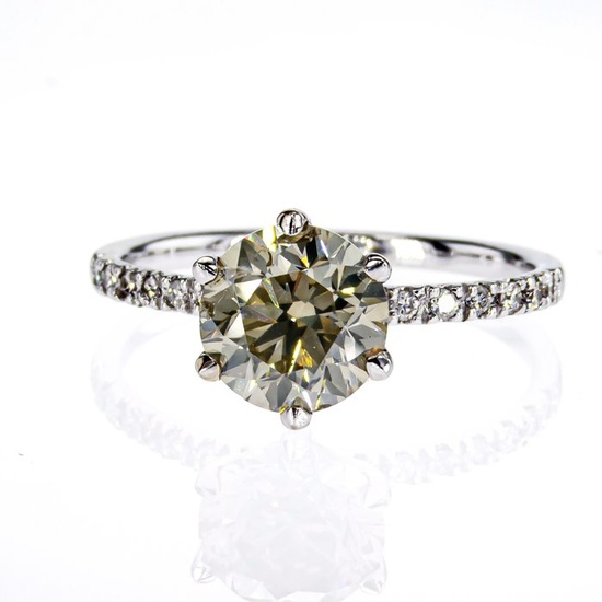 1.94 ct. t.w. Fancy Grayish Yellow Round Diamond Ring - 14 kt. White gold - Ring Diamond