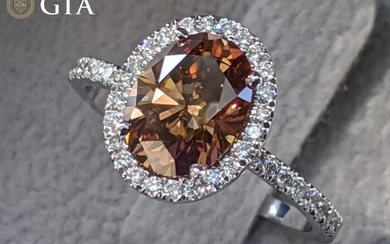 2 Carat GIA Certified Orangy Brown Oval - Low Reserve - 18 kt. White gold - Ring - 2.00 ct Diamond - Diamonds