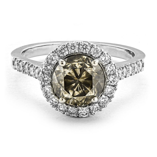 2.47 tcw Diamond Ring - 14 kt. White gold - Ring - 2.02 ct Diamond - 0.45 ct Diamonds