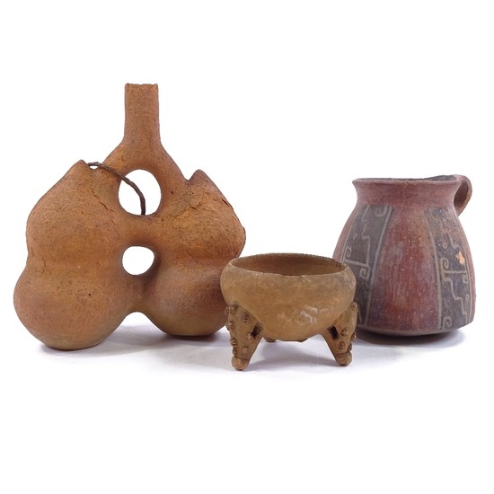 3 pieces of Ancient South American terracotta, comprising a ...