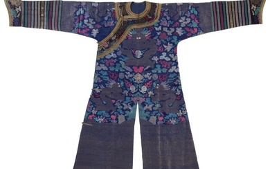 78097: A Chinese Embroidered Summer 'Dragon' Robe 51-3/