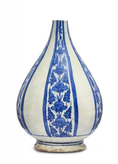 A Safavid blue and white bottle vase,...