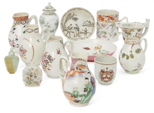 A collection of Chinese porcelain and two...