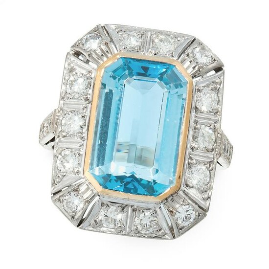 AN AQUAMARINE AND DIAMOND DRESS RING in 18ct white gold