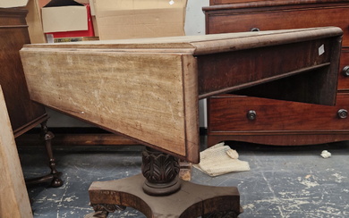 AN EARLY 19th C. MAHOGANY PEMBROKE TABLE, THE RECTANGULAR TOP OF A COLUMN, PLINTH AND FOUR FOLIATE