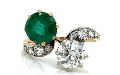 Antique 18K & Platinum Emerald and Diamond Ring