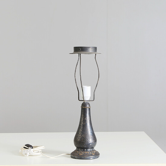 TABLE LAMP, Jugend, Victoria Astral Denmark, Stamped 2 Towers.