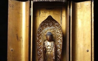 Butsudan (1) - Gold, Lacquer, Wood - Huge and impressive Buddha Amida home altar (75cm) - Japan - Edo Period (1600-1868)