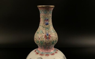 Chinese Famille Rose Landscape Vase