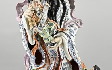 Chinese godheid, 98 cm.