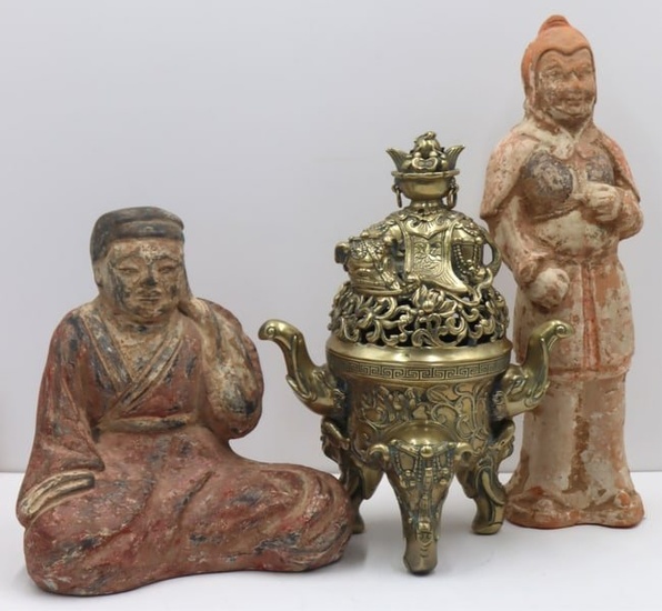 Collection of (3) Chinese Objects.