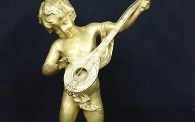 D'après Auguste Louis MOREAU ( 1834-1917 ) "Prélude ou jeune garçon à la mandoline" Bronze...