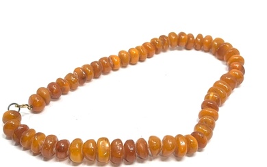 Egg yolk amber bead necklace weight 65g