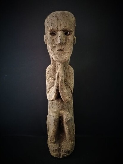 Figure (1) - Wood - Protective figure - Nepal - First half 20th century