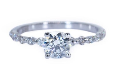 GIA Certificate - 0.88 total diamond carat - 18 kt. White gold - Ring - 0.64 ct Diamond - Diamonds