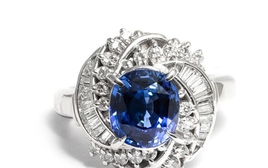 House Of R&D - Platinum - Ring - 3.06 ct Sapphire - Royal Blue - 0.76 ct Diamonds - No Reserve Price
