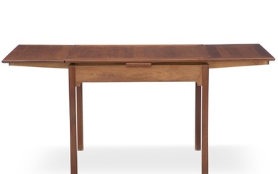 SOLD. Kaare Klint: Table of Cuban mahogany with extension. Made and marked 1930s by Rud. Rasmussen Cabinetmaker's. H. 76 cm. L. 92/170 cm. W. 69 cm. – Bruun Rasmussen Auctioneers of Fine Art