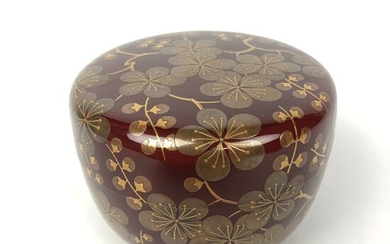 Lacquer ware/Urushi ware - Lacquer, Wood - Tamama Miki(三木玉真) - Natsume 棗 (tea container) with Maki-e plum pattern - Japan - Early 20th century