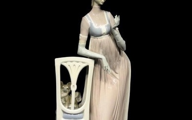 Lladró - Fulgencio Garcia - Sculpture, Dama Imperio - 50 cm - Porcelain - 1970