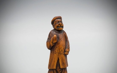 Netsuke (1) - Boxwood - Boxwood netsuke of a Chinese man - Japan - Mid 19th century
