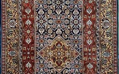 Oriental Hand Knotted Rug, Hamedan, 5'6" x 8'9", Wool