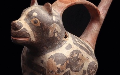 Pre-Columbian Tiahuanaco culture - seated dog - Peru - Pottery Vessel