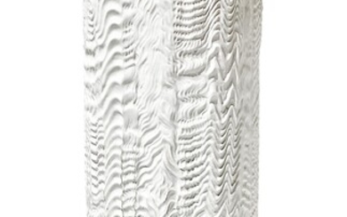 Rosenthal, conçu par Bjorn Winblad, support de parasol en porcelaine blanche. Avec une surface à...