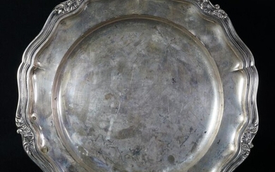 Round silver contour dish with net. Danish work 475 g.