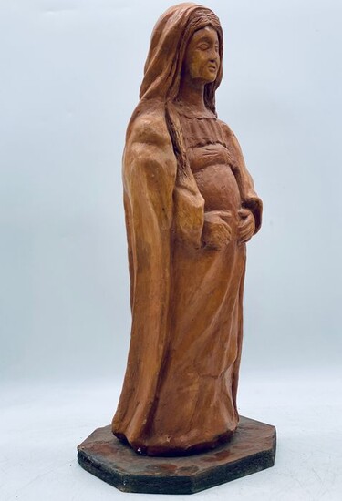 Sculpture, Large figure of Saint Elizabeth, mother of Saint John Pregnant - 55 cm - Terracotta, Wood - Ca. 1900