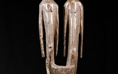 Sculpture - Wood - Nigeria
