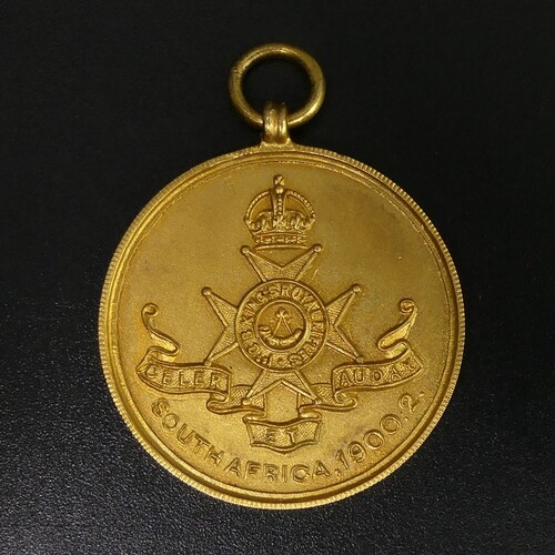 South Africa Kings Rifles 1900.02 9 carat gold medal, 14.7 g...