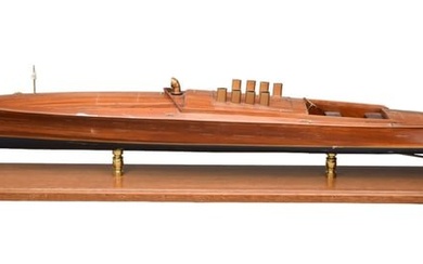 Speedboat Model, Dixie II, 6'2" Long - A large model boat of the famous motorboat "DIXIE II". Built