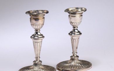 Svend Toxværd. A Pair of Sterling Silver Candlesticks (2)