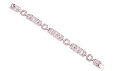 Un bracelet en diamant Art Déco, serti de diamants taille ancienne, taille unique et taille...