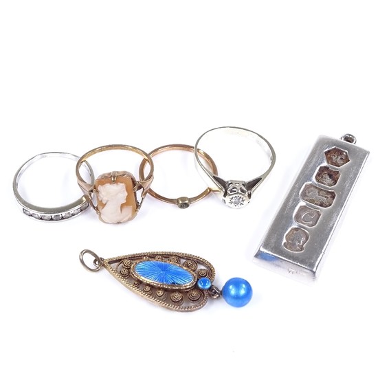 Various 9ct gold stone set rings, silver and enamel pendant ...