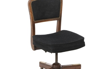 Victorian Style Oak Desk Chair on Wheels, Late 19th/ Early 20th Century
