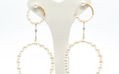 n - 18 kt. Freshwater pearl, Yellow gold - Earrings - 0.05 ct Diamonds - Pearls