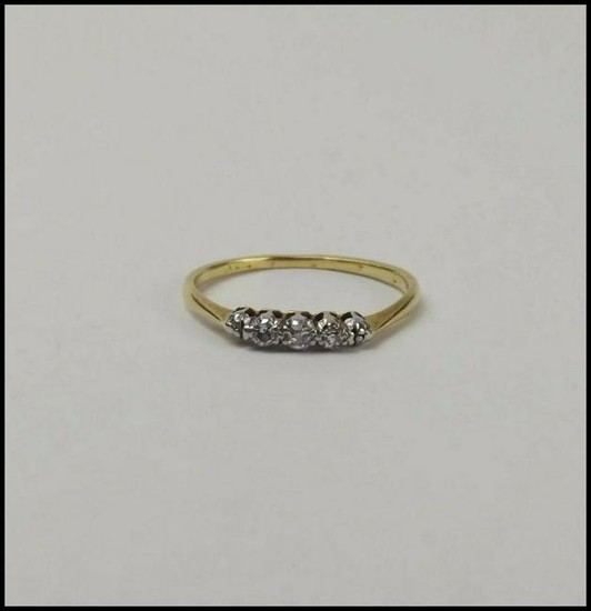 18ct Yellow Gold Diamond Trilogy Ring UK Size M+ US 6 ¼