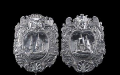 A pair of 19th-century Dutch silver appliques (cm 32.5x27) (gr. 1220 ca.) (defects)