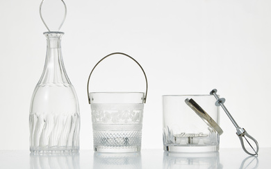 A 3-dlr clear glass ice bucket, second half of the 20th century, an ice bucket “Tre rosor”, Lars Kjellander, Kosta.