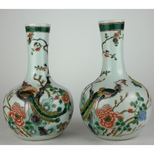 A PAIR OF 19TH CENTURY CHINESE VASES With enamelled decorati...
