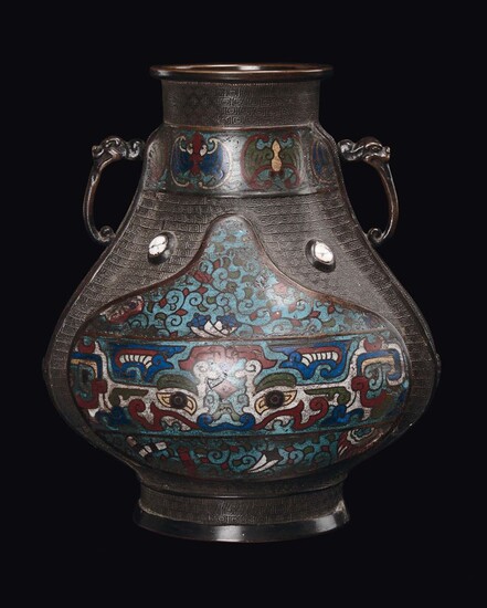 A bronze vase, Japan, 1800s