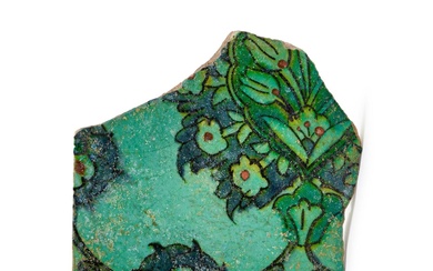 AN IZNIK FLOWER TILE FRAGMENT OTTOMAN, TURKEY, 17TH CENTURY