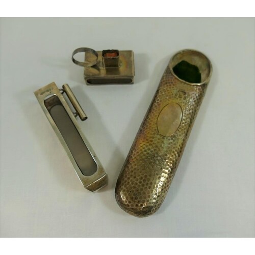 An Edwardian silver combination matchbox holder/sealing wax ...