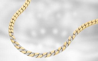 Chain/necklace: solid flat-armoured necklace with diamonds, 18K gold,...